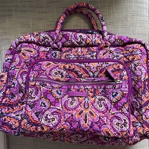 Vera Bradley  Compact Weekender Travel Bag - Dream Tapestry Pattern! EUC